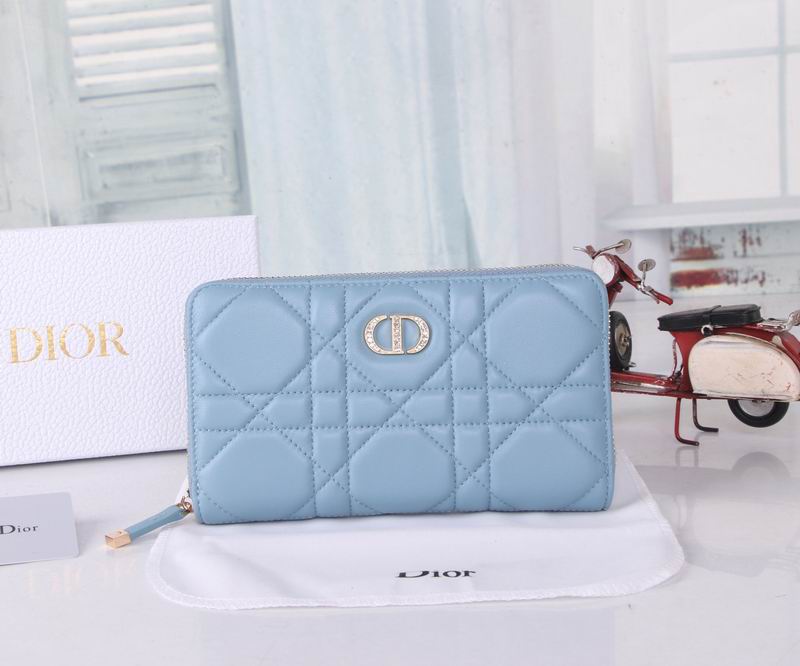 Dior Wallet ID:20260806-126